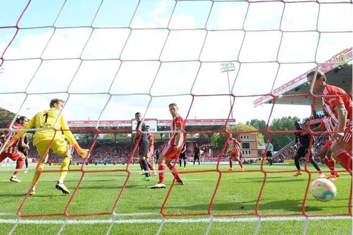 631375324236047e7f055677