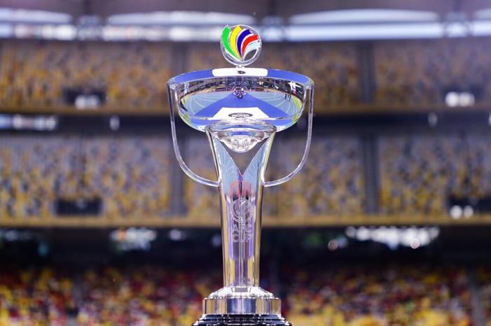 انطلاق منافسات كأس الاتحاد الآسيوي لكرة القدم غداً AFC_Cup_Trophy_October_2022