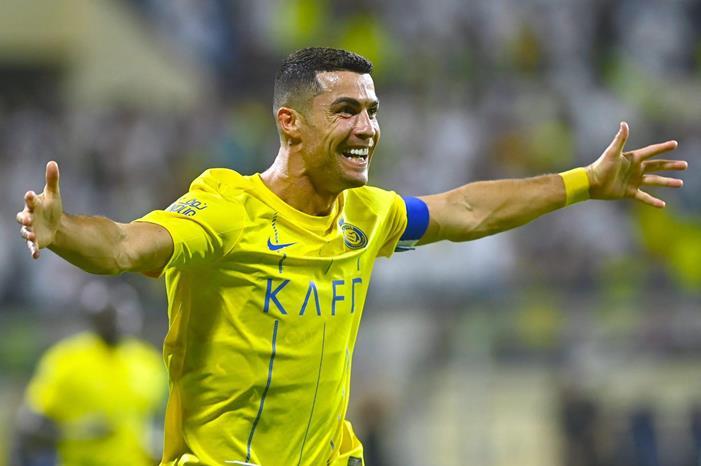 عاجل // هل سيشارك رونالدو في مباراة النصر والأهلي ؟ 249763