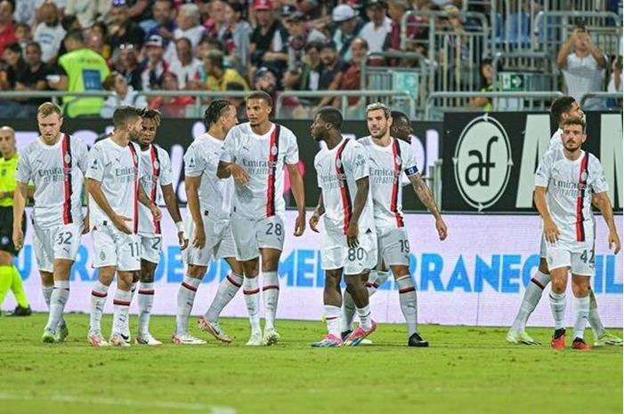 ميلان يقلب الطاولة على كالياري 651476d44c59b746037baf19