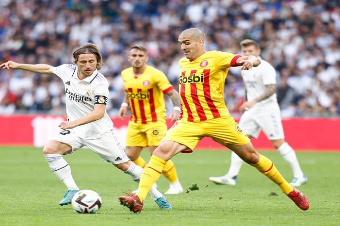 ريال مدريد يبحث عن الثأر من جيرونا في مواجهة صدارة الليغا GettyImages-1437725932