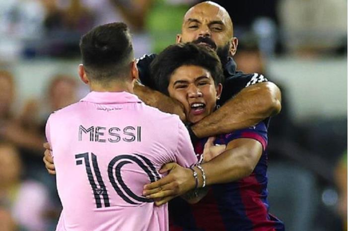 فيديو يحول حارس ميسي الشخصي لنجم على وسائل التواصل 64f5cd9e4c59b72ee5675fb0