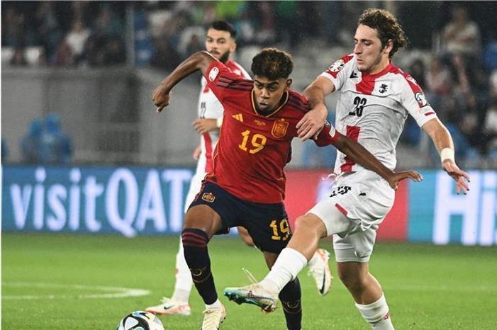 مفاجأة.. يامال يستطيع تمثيل المغرب afp_20230908_20230908-afp_33un6bm_afp