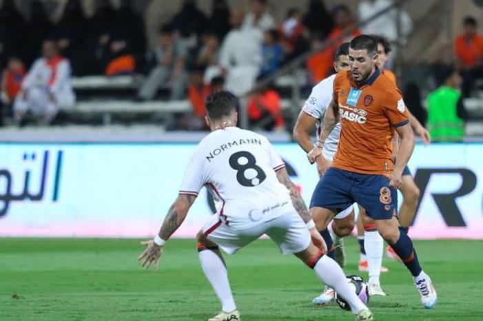 GXc77keXAAAeb2M-877x492