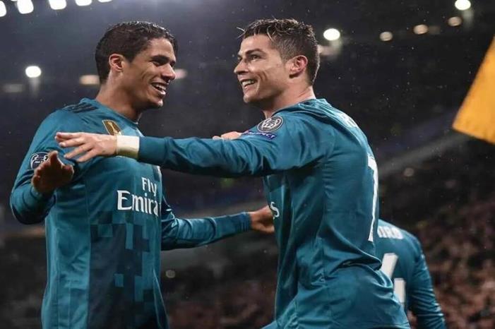 أول تعليق من رونالدو بعد اعتزال فاران 66f439f042360459f5305451