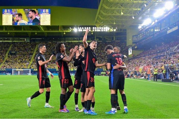 اليويفا يعاقب برشلونة main_image66f74e4b4be2d