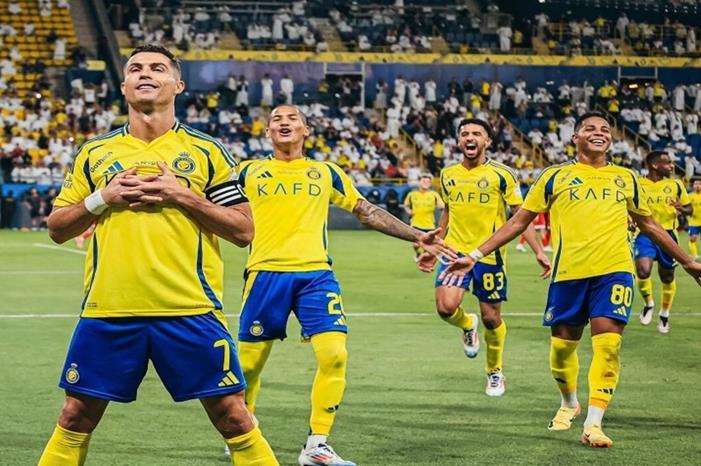 رونالدو يزور من جديد شباك "ضحيته" المفضلة 66f6ea264c59b750dd53cd73