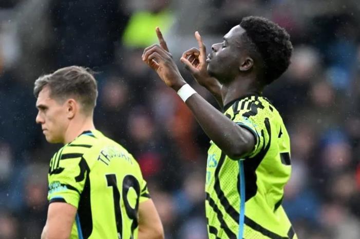 أرسنال يبدأ تأمين بقاء نجمه قبل انتهاء عقده بعامين Screenshot 2025-09-11 115527