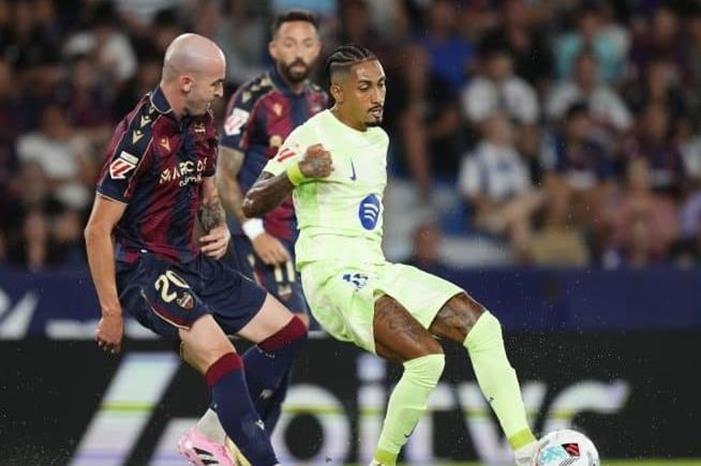 اعتراف رسمي.. هدف برشلونة في مايوركا كان يجب إلغاؤه Screenshot 2025-09-11 145049