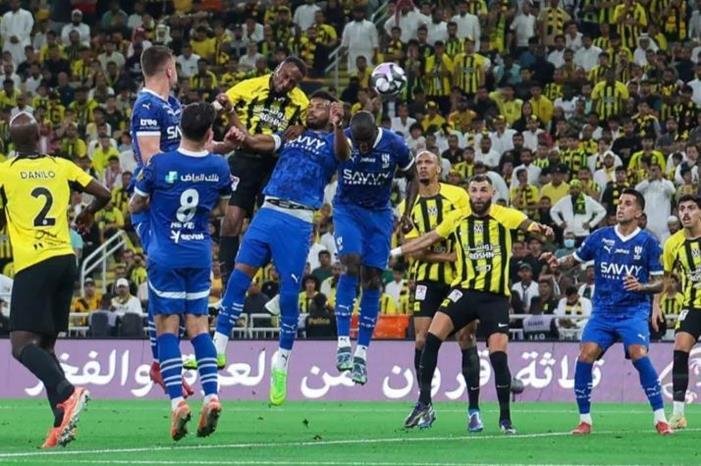 خروجه يعني نيل اللقب.. أسطورة الاتحاد يكشف سر خطير حول تفوق الهلال Capture