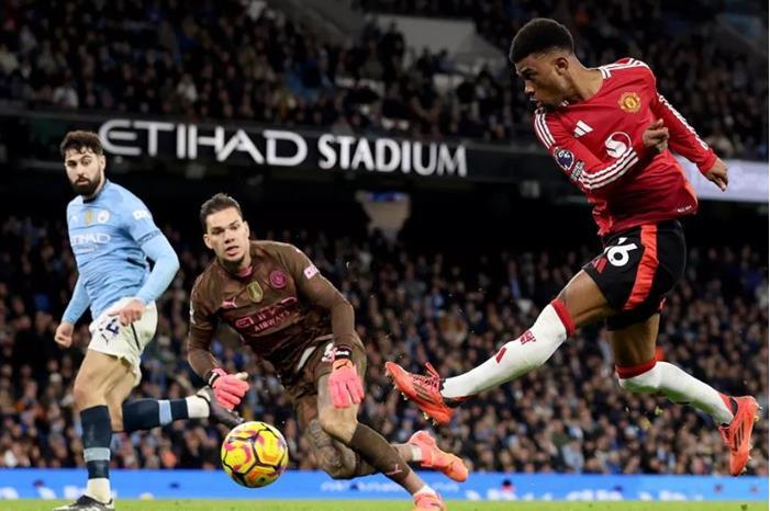 الليلة.. السيتي يستضيف يونايتد في ديربي مانشستر Screenshot 2025-09-14 102818