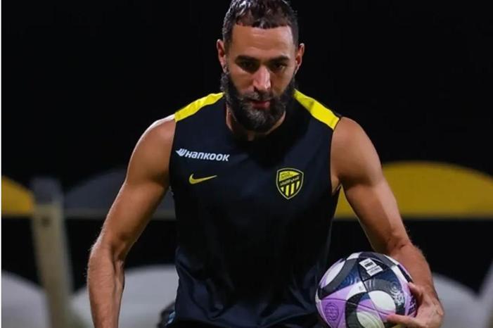 e2aa0132-a586-4353-ae1e-99ea6bbb04bc