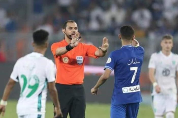 الأهلي يطلب رسميا تأجيل كلاسيكو الهلال في دوري روشن.. زلزال داخل الشارع الرياضي Screenshot 2025-09-02 103005