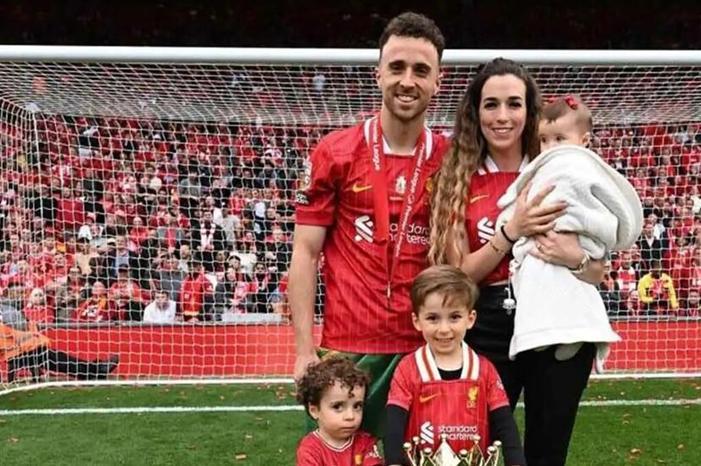 68d7a6244c59b723c40bdd80