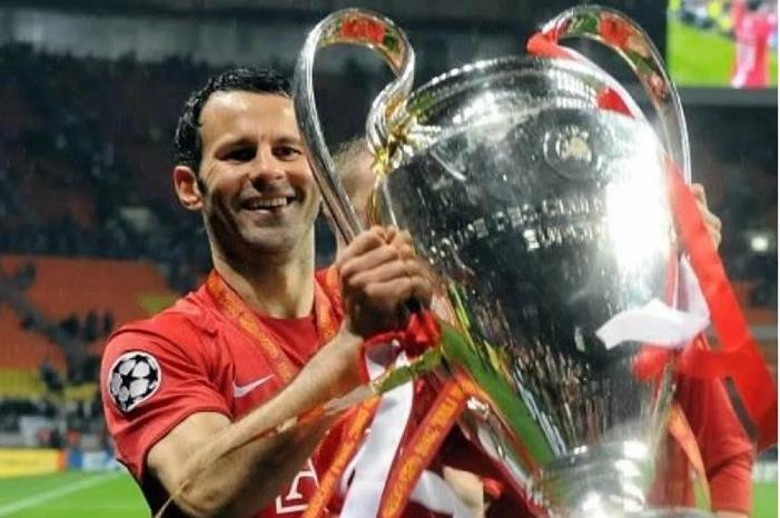 بعد ان خان زوجته وضرب صديقته .. استبعاد أسطورة مانشستر يونايتد من قاعة المشاهير Screenshot 2025-09-09 135750