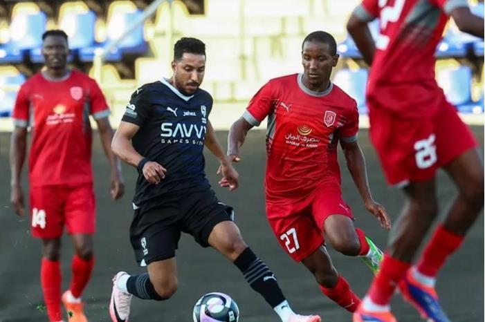 طاقم أسترالي يقود مباراة الهلال ضد الدحيل في النخبة الآسيوية Screenshot 2025-09-09 141952