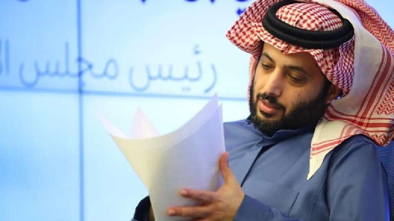 تركي آل الشيخ يثير الجدل مجددا