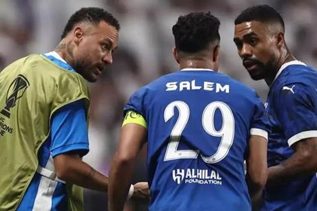 نيمار يكشف عن لاعبي الهلال الذين ما زال على تواصل معهم - ملاعب 