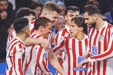 اتلتيكو مدريد يفوز على لاكورونيا بكأس ملك اسبانيا - ملاعب 