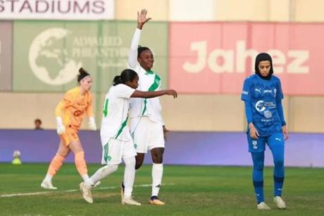 أهلي جدة يقهر الهلال بكأس السعودية للسيدات - ملاعب 