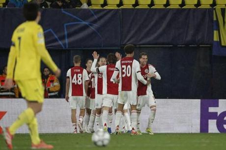 أياكس يهزم فياريال بدوري أبطال أوروبا - ملاعب 