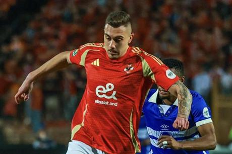 جراديشار يودع الأهلي تمهيداً للإنتقال لفريقه الجديد - ملاعب 