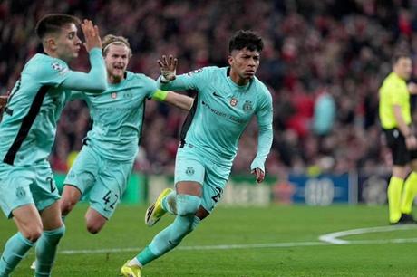 سقوط أتلتيكو وتأهل سبورتنغ لدور الـ 16 بأبطال أوروبا - ملاعب 