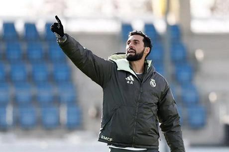 أربيلوا يتوقع السيناريو الأصعب أمام رايو فاييكانو - ملاعب 