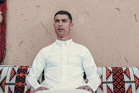 رونالدو شريكاً في نادي النصر السعودي بحصة 15% - ملاعب 