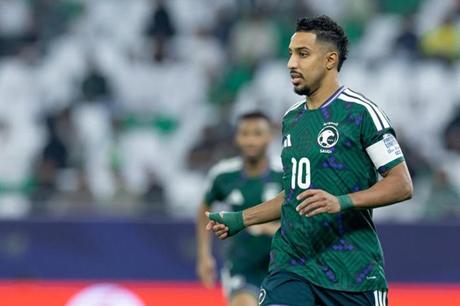 سالم الدوسري ضد لامين يامال بكأس العالم 2026 - ملاعب 