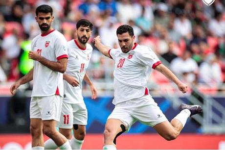 d6ffea7d-7fdc-49c1-af2d-4021f2530fb8