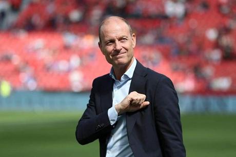 مفاجأة في عقد توروب مع الأهلي المصري - ملاعب 