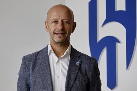 المدير التنفيذي للهلال يعلق على أزمة غضب رونالدو - ملاعب 