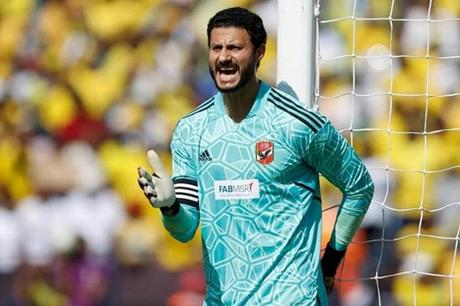 محامي الشناوي يخرج عن صمته بشأن الزواج السري - ملاعب 