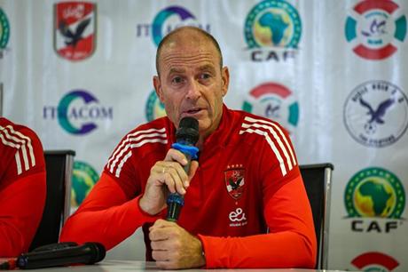 هل يفكر الأهلي المصري في إقالة ييس توروب؟ - ملاعب 