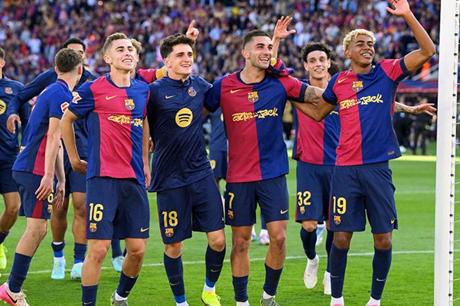 برشلونة لا يُقهر في الليغا منذ خسارة الكلاسيكو - ملاعب 