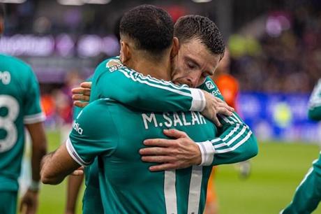 محمد صلاح يودع أحد نجوم ليفربول - ملاعب 