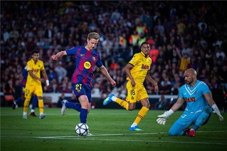 قائمة برشلونة لمباراة أتلتيكو مدريد في دوري أبطال أوروبا - ملاعب 