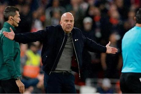 ليفربول يواجه حقيقة التراجع ويبدأ حملة البناء - ملاعب 