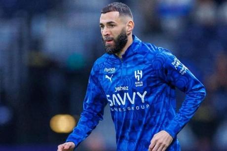 الهلال السعودي يكشف سبب استبعاد بنزيما - ملاعب 