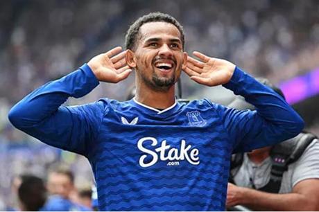 الهـــلال يشـــعل الميركـــاتو.. ويســـتهدف نجـــم الـــدوري الإنجـــليزي - ملاعب 