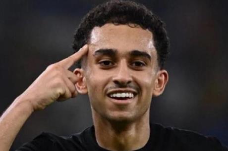 "بعد عروض من 6 أندية" .. الغامدي يحسم مستقبله مع الاتحاد بقرار مفاجئ - ملاعب 
