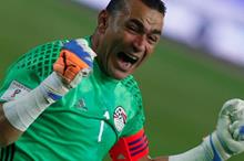 صور-عن-نجم-منتحب-مصر-عصام-الحضري-1-780x405