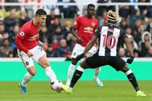 نيوكاسل-ومانشستر-يونايتد-1-scaled