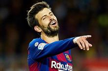 19387556-7545731-Gerard_Pique_played_the_full_90_minutes_in_Barcelona_s_4_0_thras-m-45_1570440688591