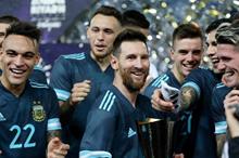 _109711727_hi058026784