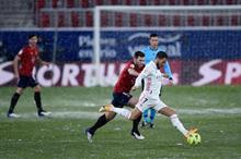 437279-مباراة-ريال-مدريد-واوساسونا-وسط-الثلوج-(2)