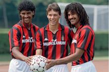 فان-باستن-رفقة-خوليت-وريكارد-في-نادي-ميلان