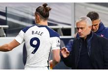 100-113457-mourinho-makes-fun-real-madrid_700x400