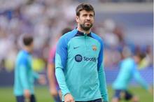 لاعب فريق برشلونة الإسباني، جيرارد بيكيه (2)